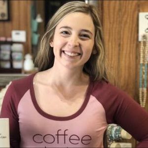 Meet your Posher, Lucretia